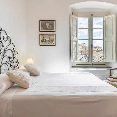 Palazzo Cherchi Bed & Breakfast Dorgali Exterior photo