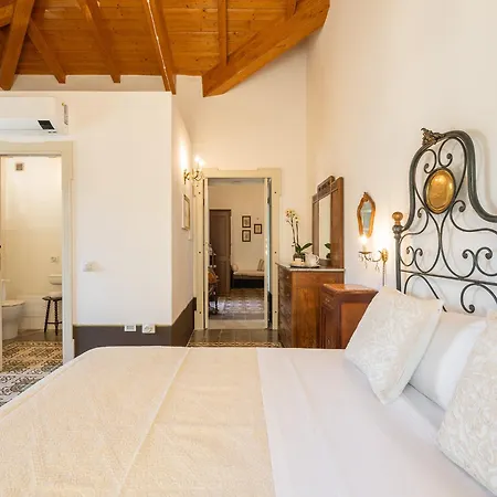 Palazzo Cherchi Bed & Breakfast Dorgali Exterior photo