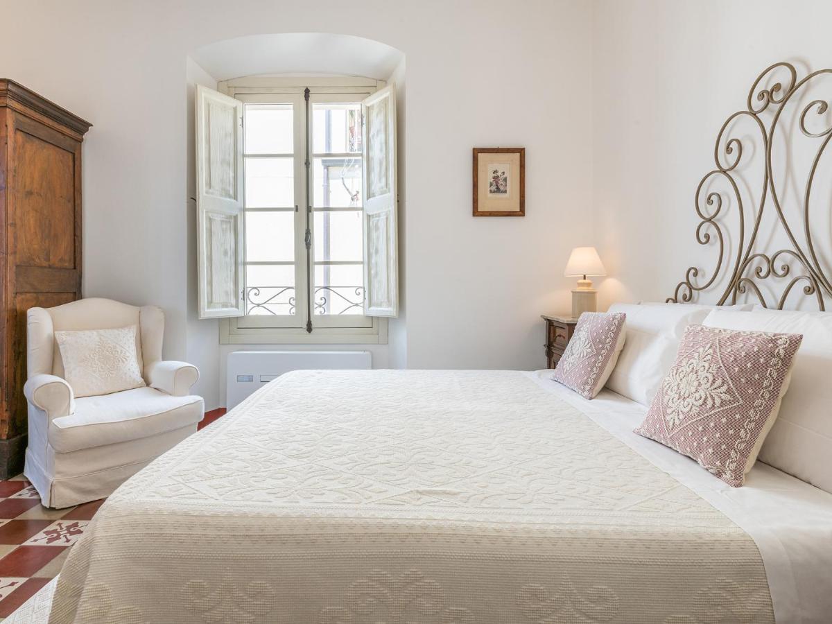 Palazzo Cherchi Alojamento de Acomodação e Pequeno-almoço